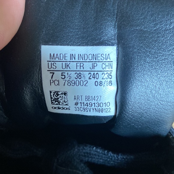 Adidas Superstar Black with Rose Gold - Picture 3 of 6